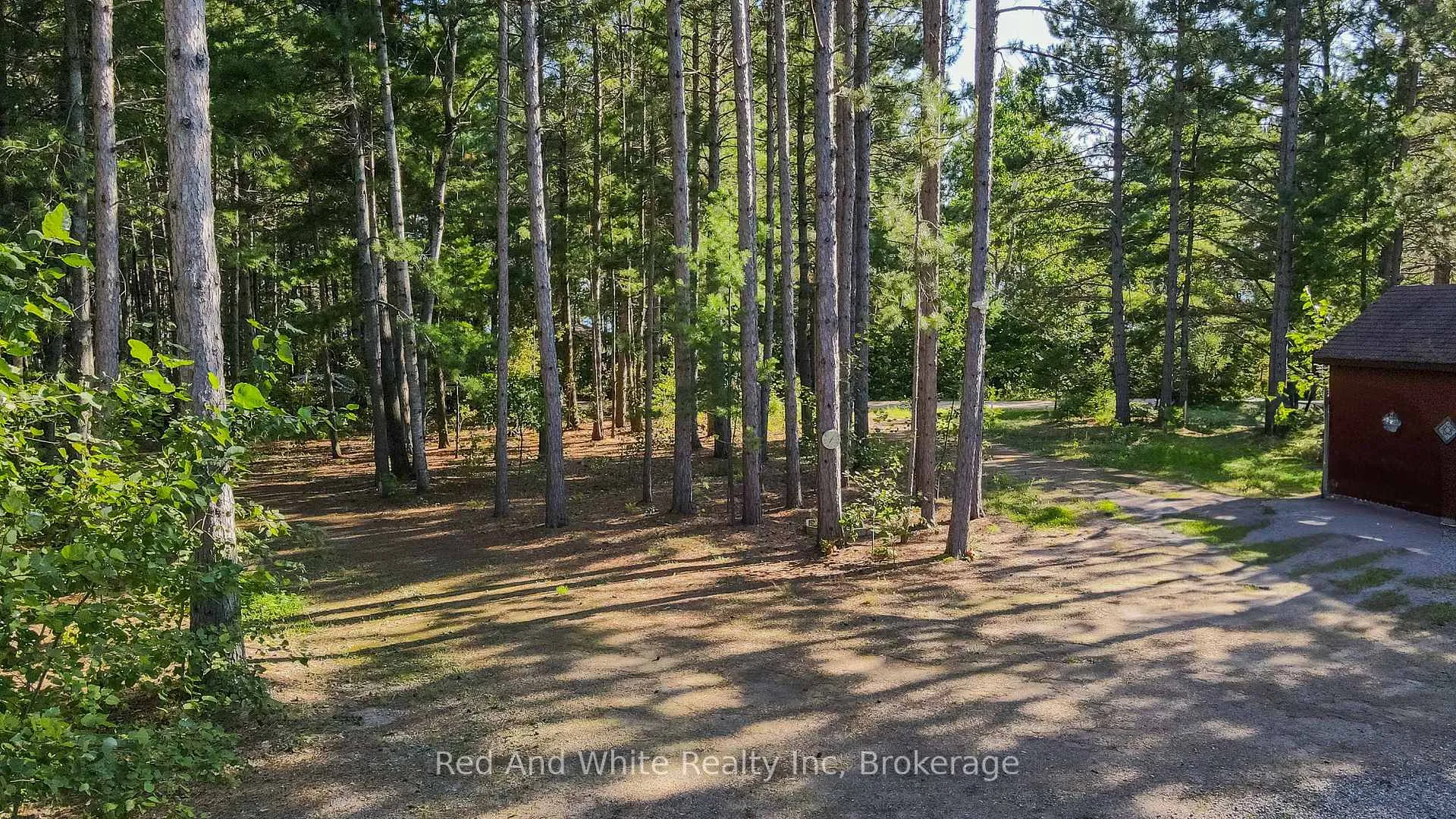 Photo 31 of 610 Pine Point Lane, Killaloe, Hagarty and Richards, Killaloe/Round Lake — HOMEH