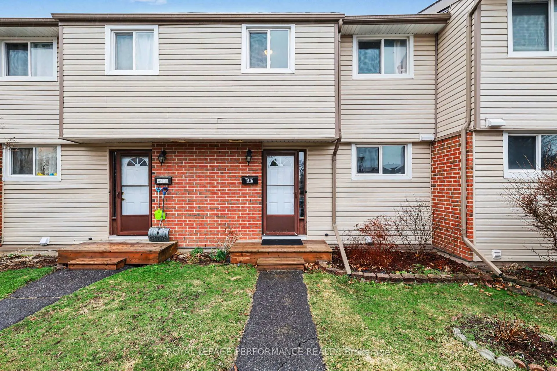 Photo 1 of Unit 307, 1441 Palmerston Drive, Ottawa, Carson Grove — HOMEH