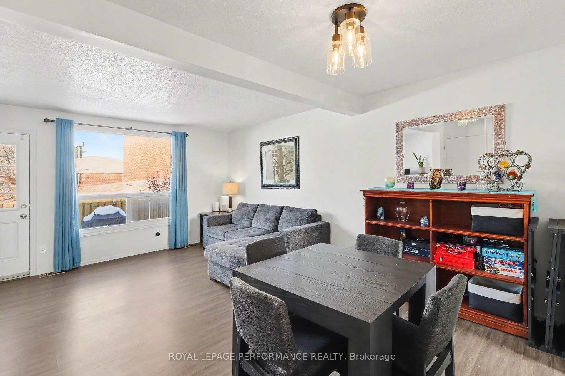 Photo 12 of Unit 307, 1441 Palmerston Drive, Ottawa, Carson Grove — HOMEH