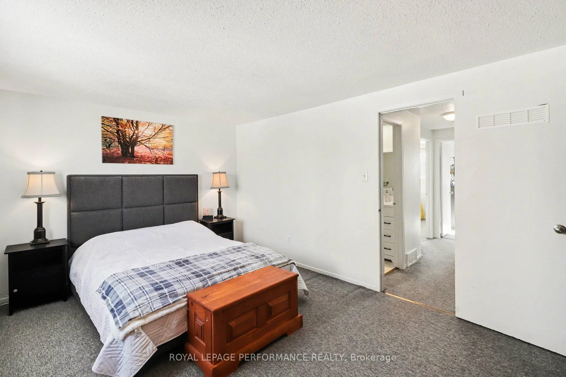 Photo 18 of Unit 307, 1441 Palmerston Drive, Ottawa, Carson Grove — HOMEH