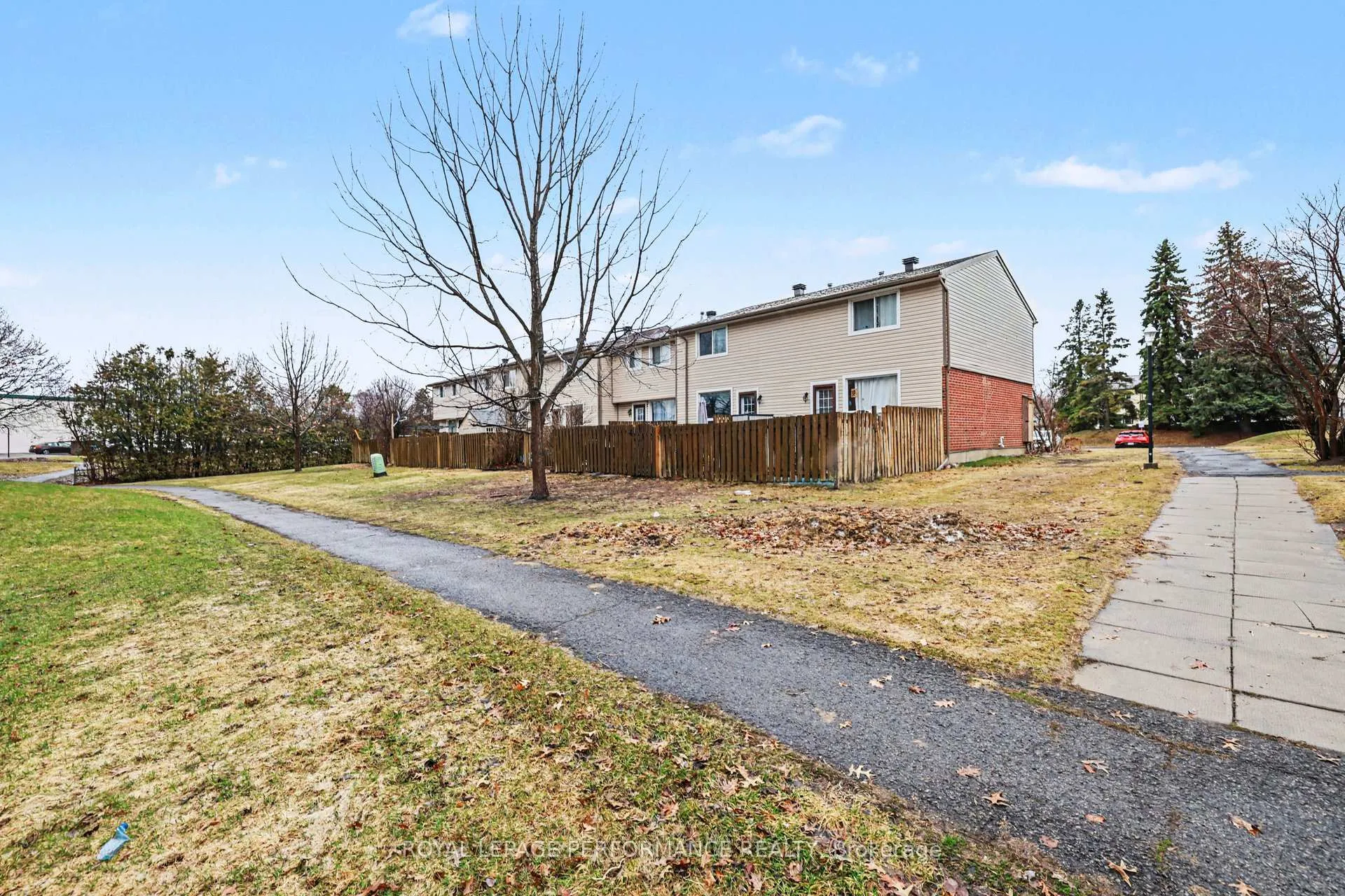 Photo 35 of Unit 307, 1441 Palmerston Drive, Ottawa, Carson Grove — HOMEH