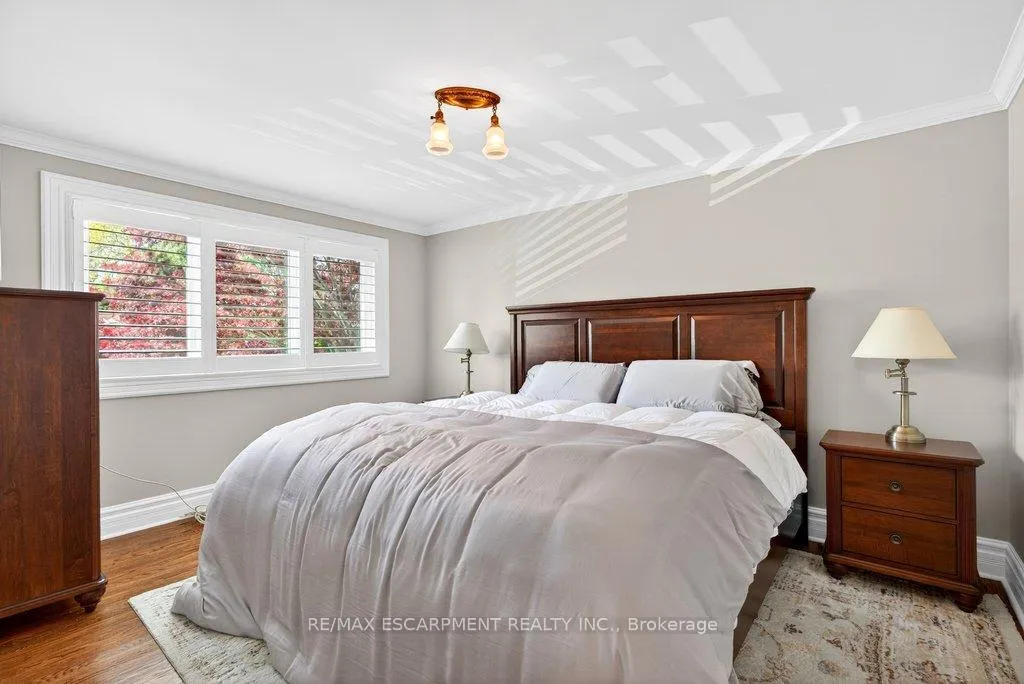 Photo 22 of 4008 Apple Valley Lane, Burlington, Shoreacres — HOMEH