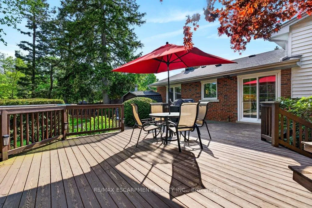 Photo 35 of 4008 Apple Valley Lane, Burlington, Shoreacres — HOMEH