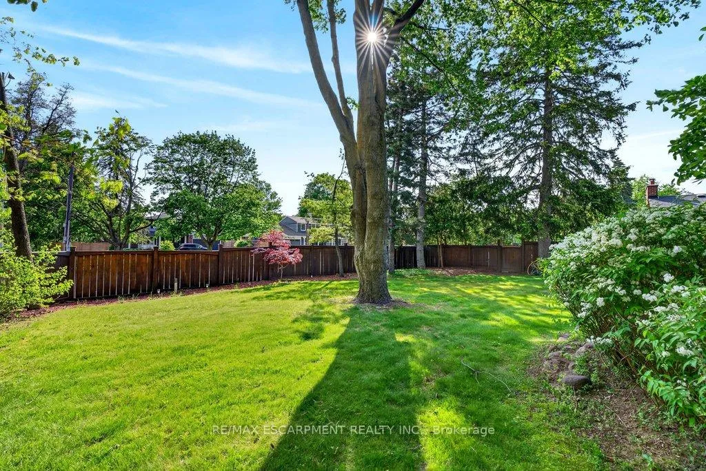 Photo 41 of 4008 Apple Valley Lane, Burlington, Shoreacres — HOMEH