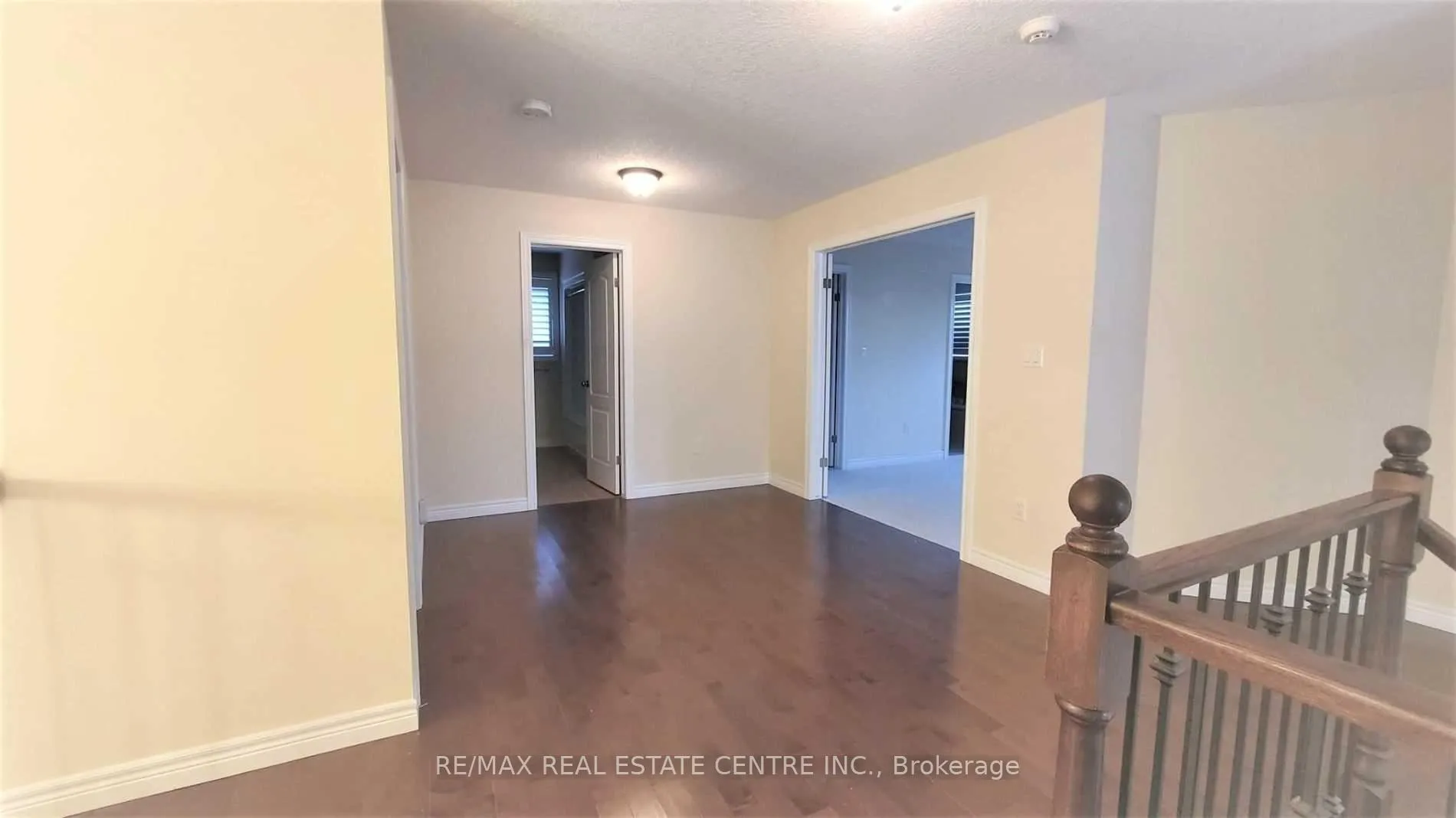 Photo 15 of 15 Sasha Court, Hamilton, Stoney Creek — HOMEH