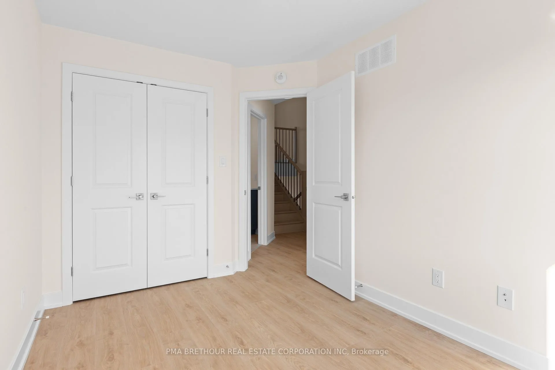 Photo 17 of 66 Staples Boulevard, Smiths Falls — HOMEH