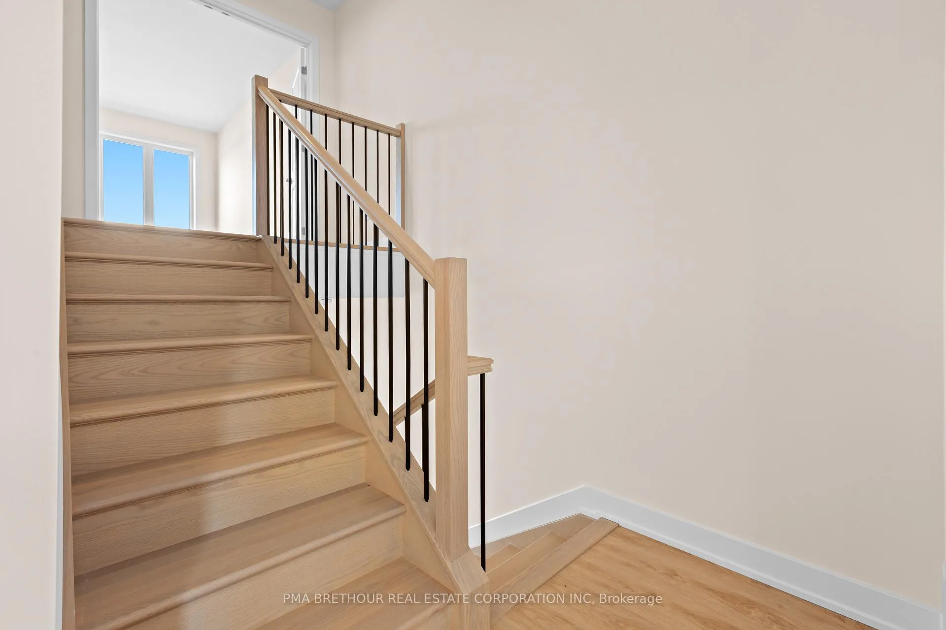 Photo 19 of 66 Staples Boulevard, Smiths Falls — HOMEH