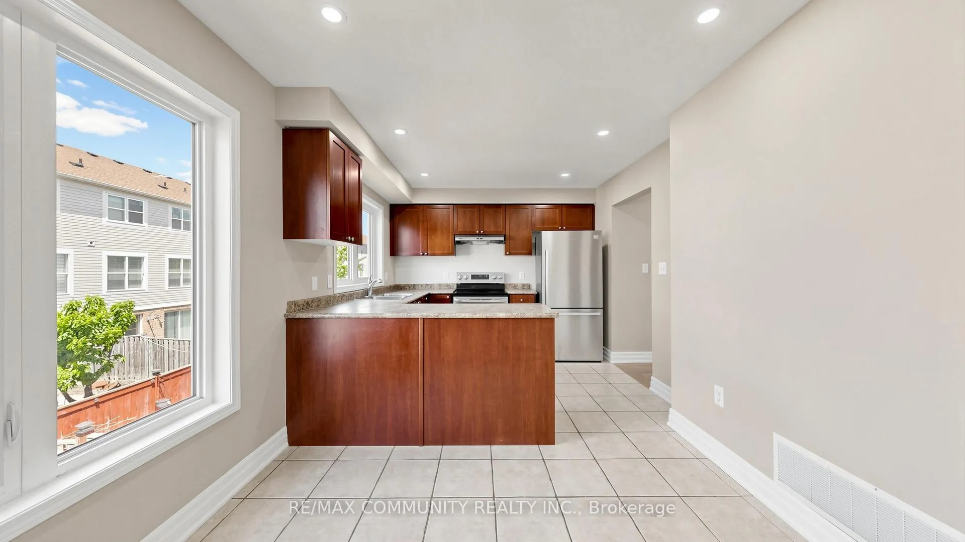 Photo 16 of 10 Red Fox Place, Scarborough, Rouge — HOMEH