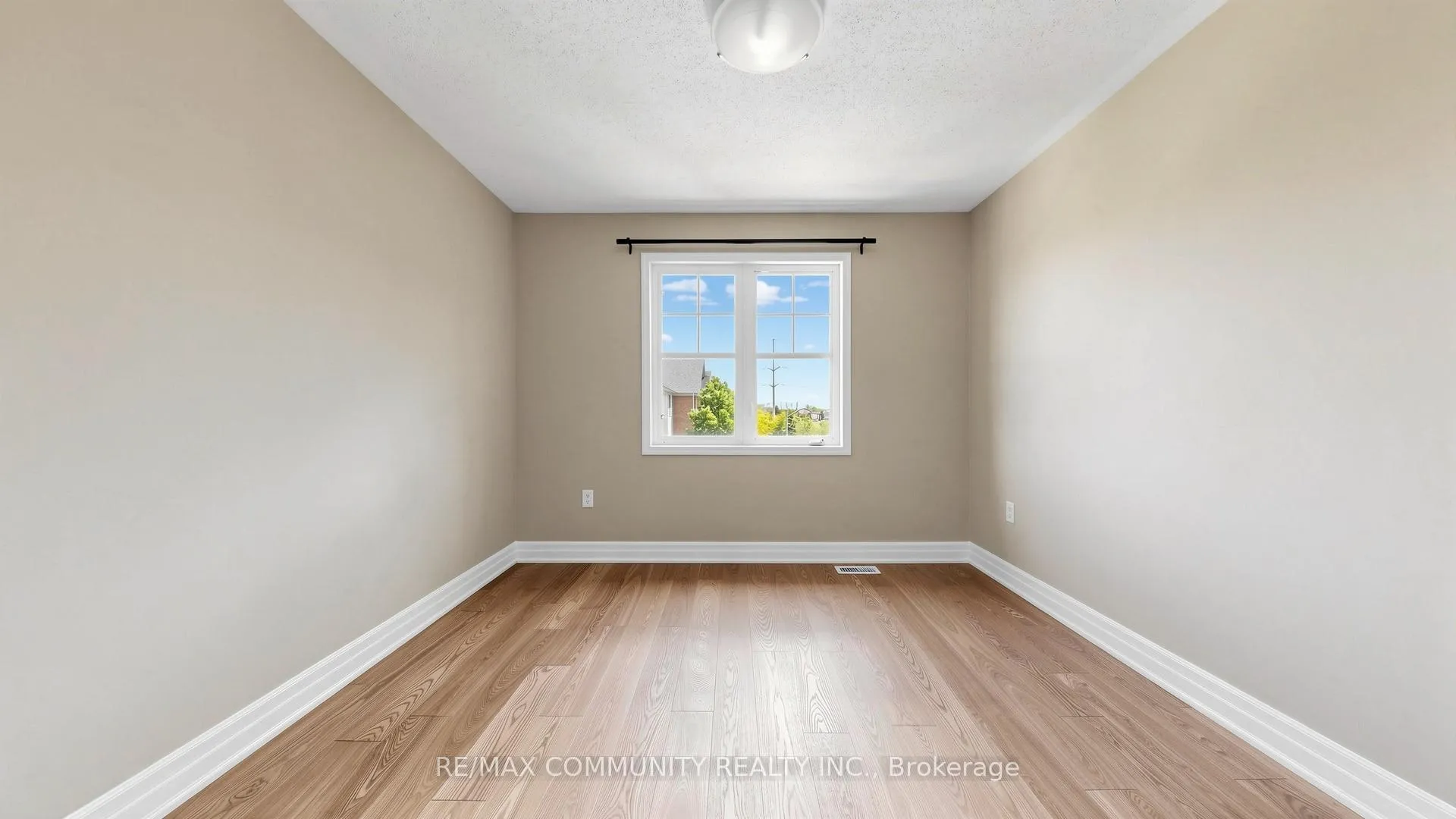 Photo 23 of 10 Red Fox Place, Scarborough, Rouge — HOMEH