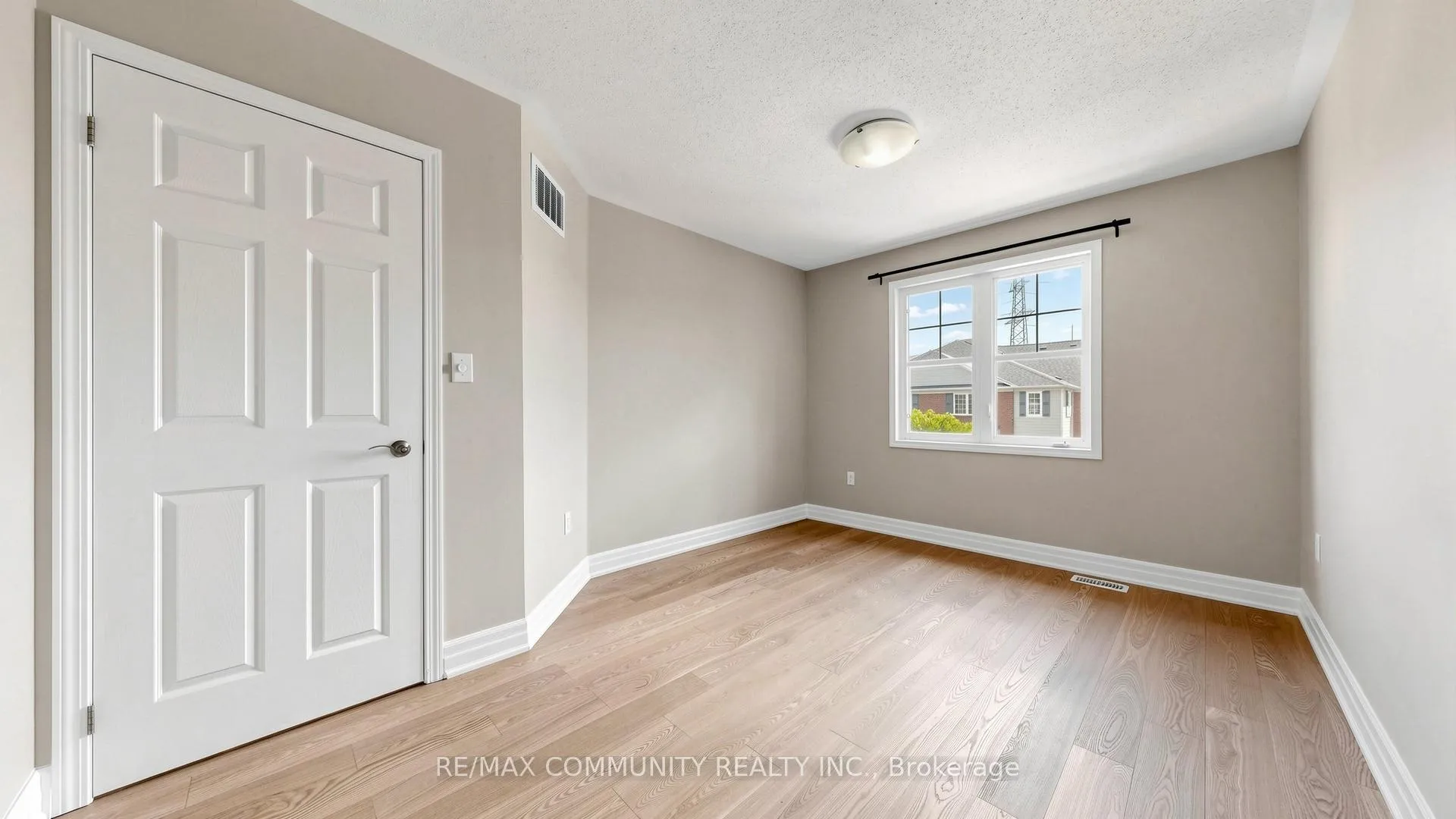 Photo 24 of 10 Red Fox Place, Scarborough, Rouge — HOMEH