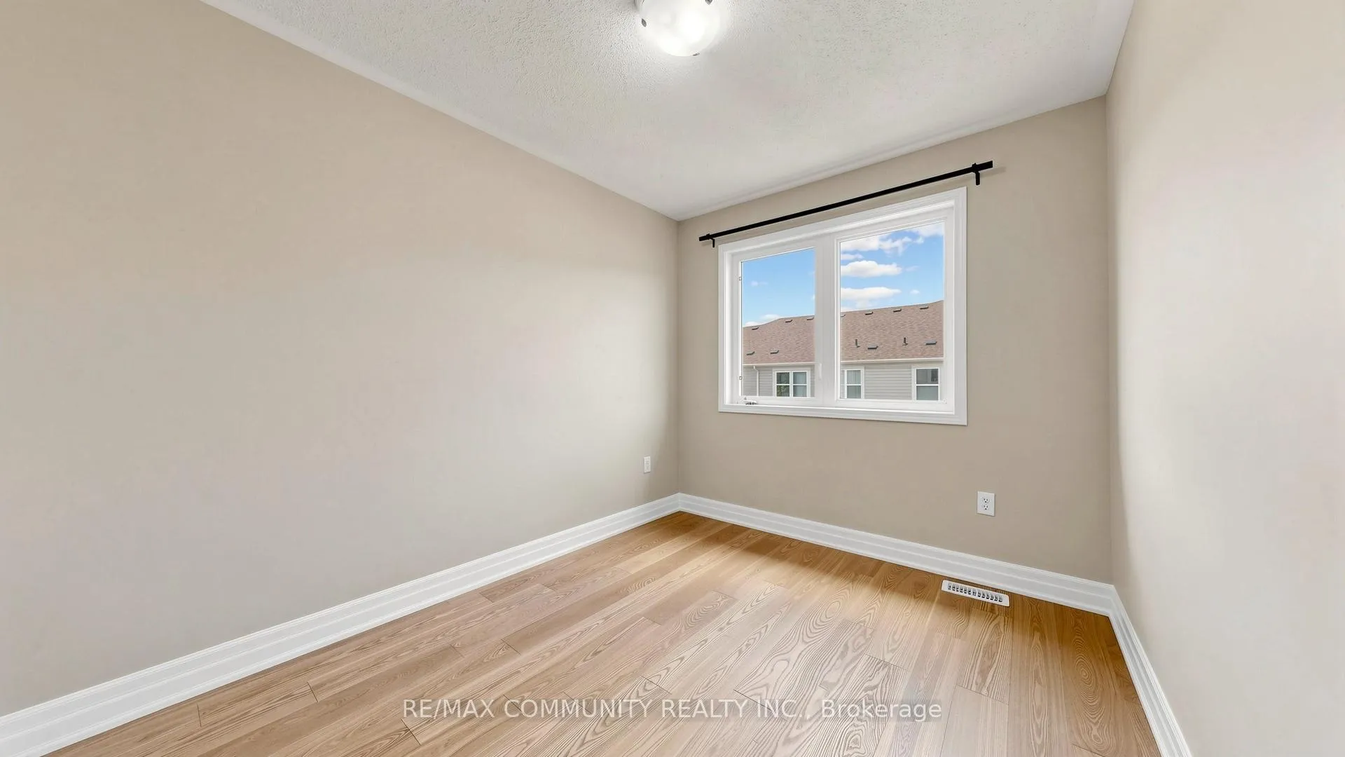 Photo 27 of 10 Red Fox Place, Scarborough, Rouge — HOMEH