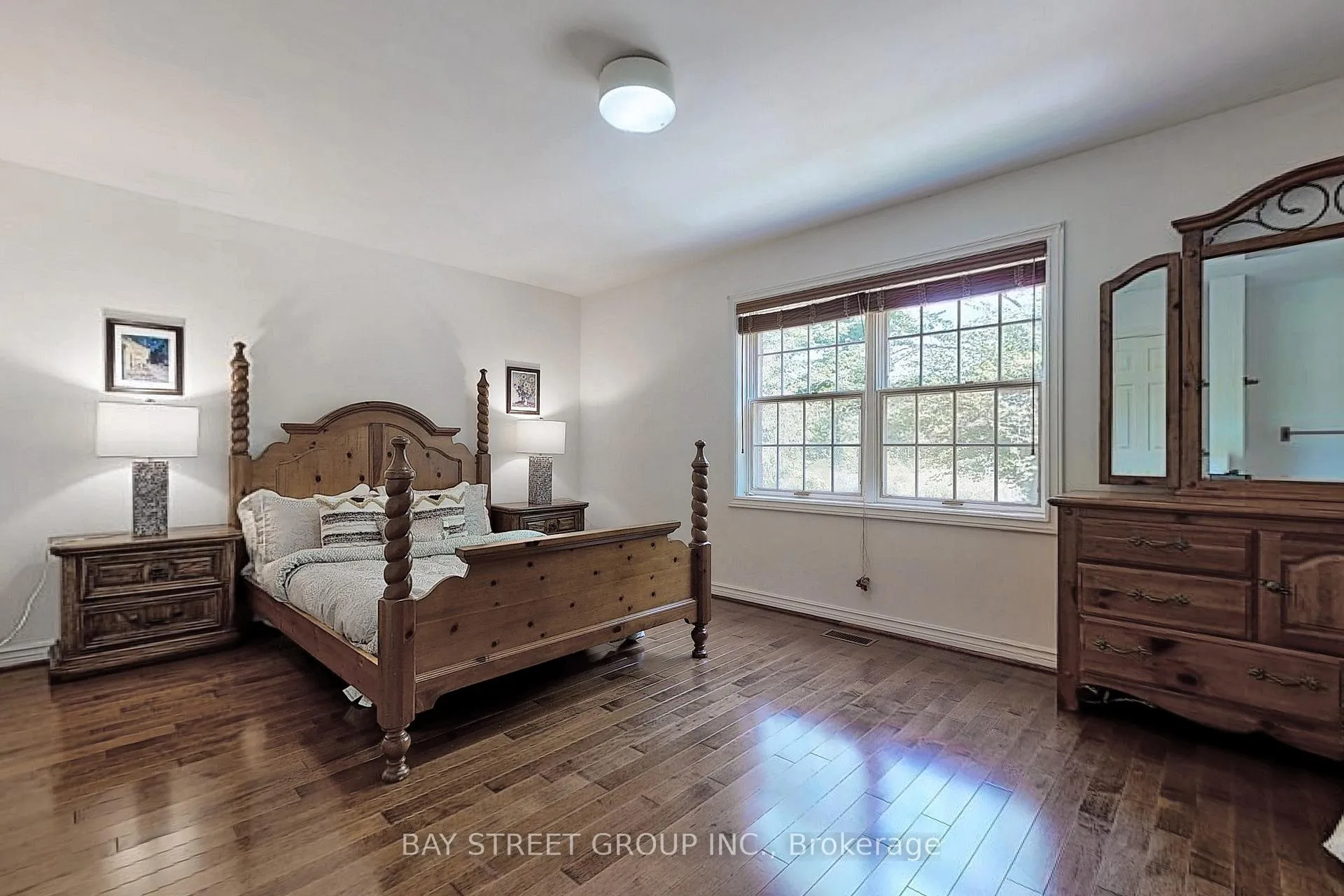 Photo 31 of 902 Shaver Road, Hamilton, Rural Ancaster — HOMEH