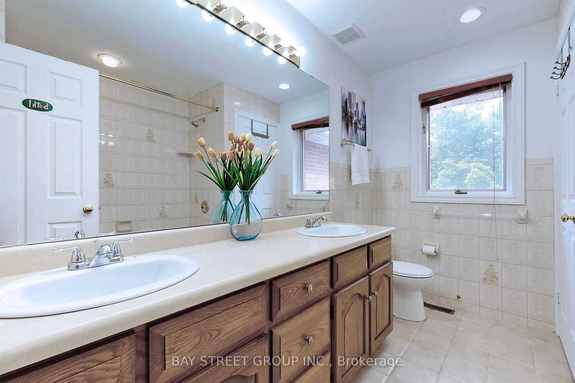 Photo 34 of 902 Shaver Road, Hamilton, Rural Ancaster — HOMEH