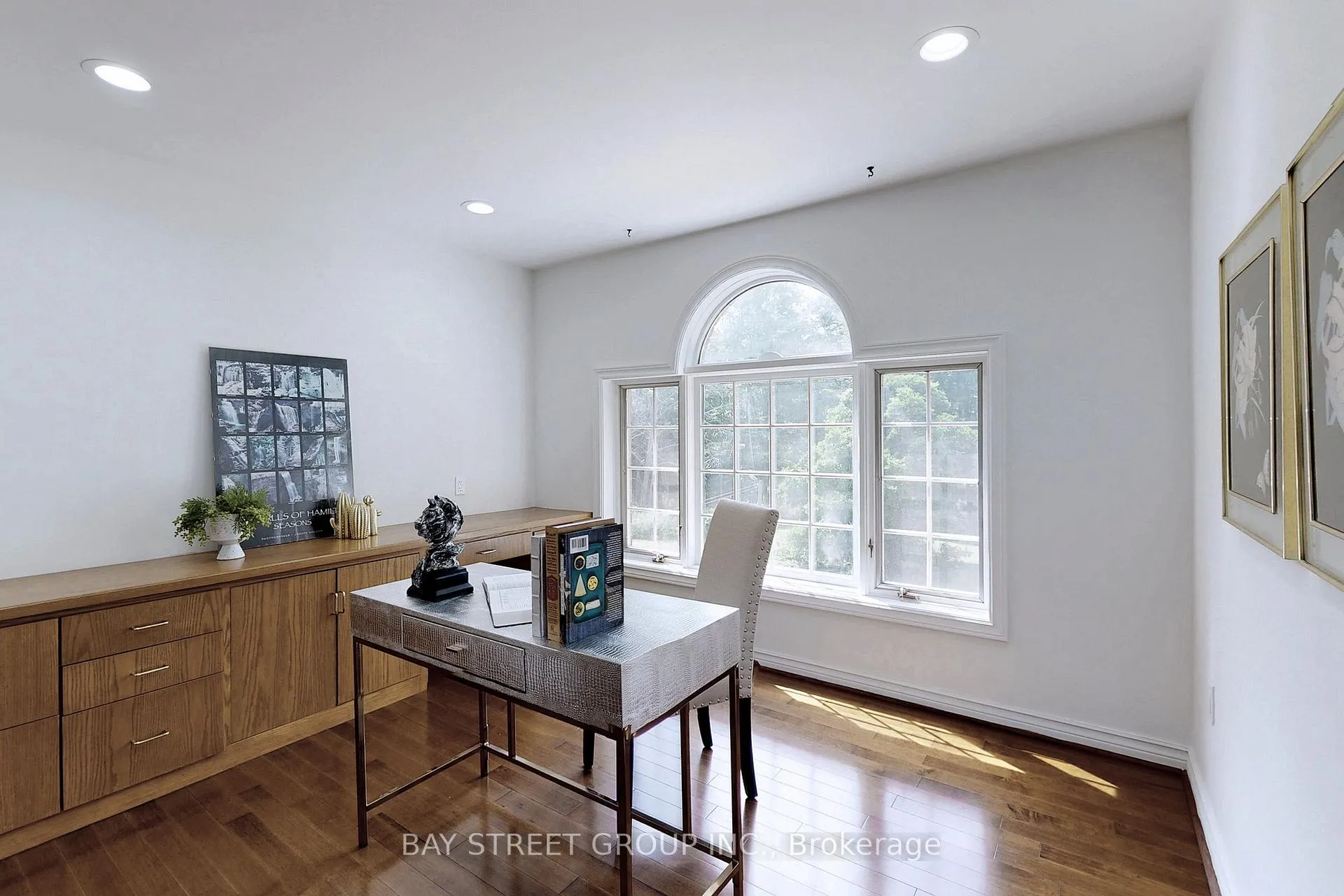 Photo 35 of 902 Shaver Road, Hamilton, Rural Ancaster — HOMEH
