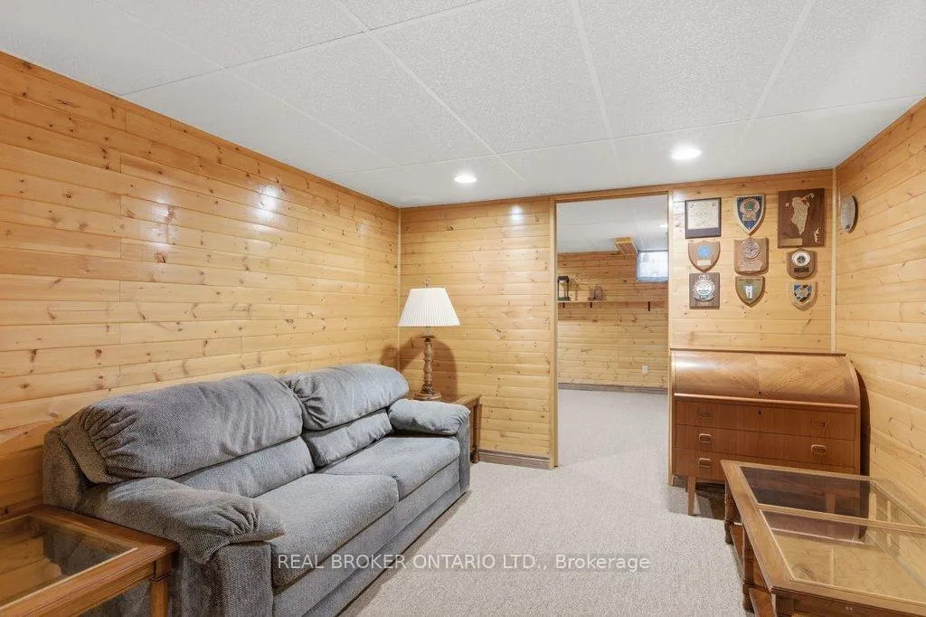Photo 21 of 13 Beddoe Lane, Ottawa, Blackburn Hamlet (South) — HOMEH