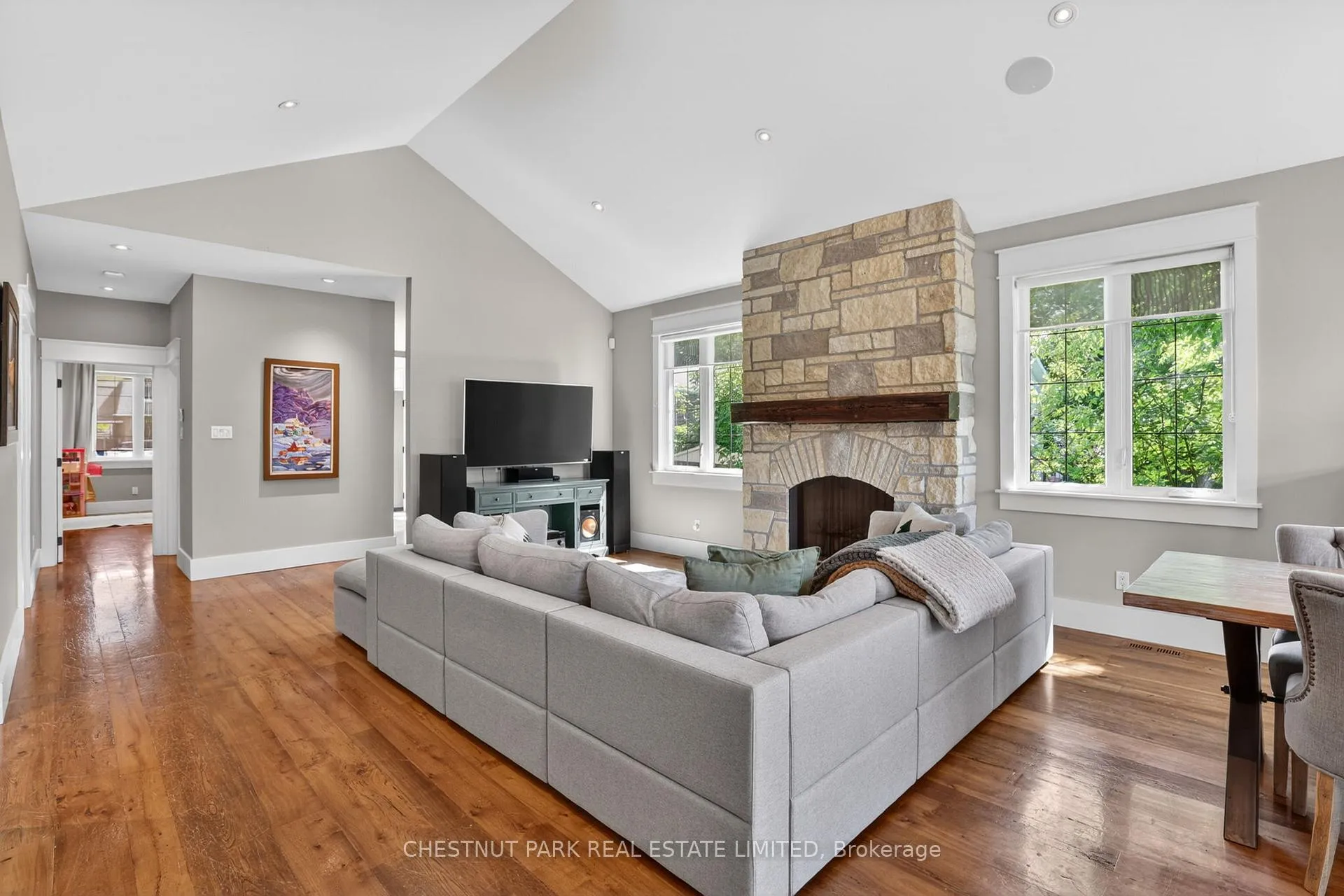 Photo 6 of 153 Riveredge Drive, Georgina, Keswick North — HOMEH