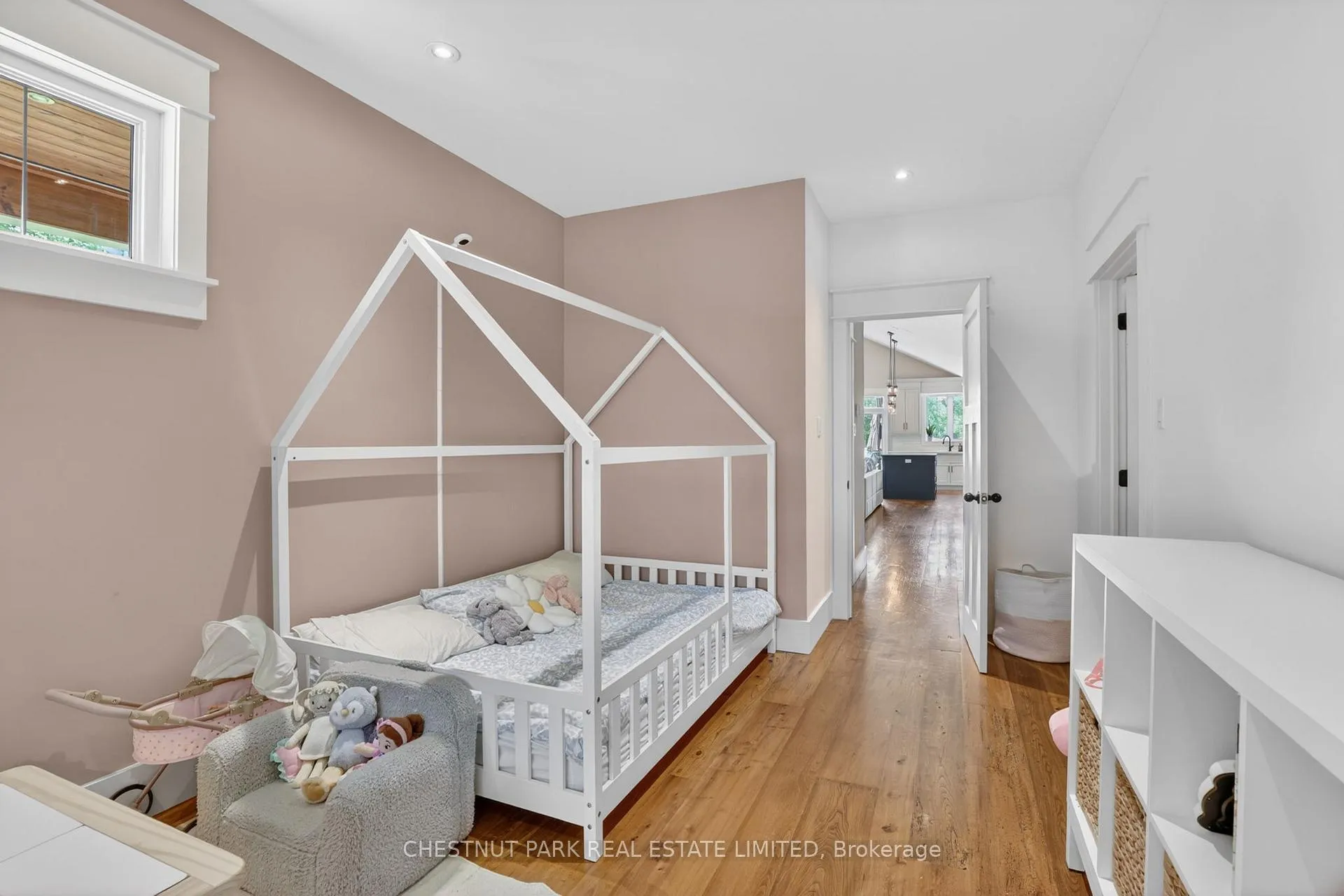 Photo 25 of 153 Riveredge Drive, Georgina, Keswick North — HOMEH