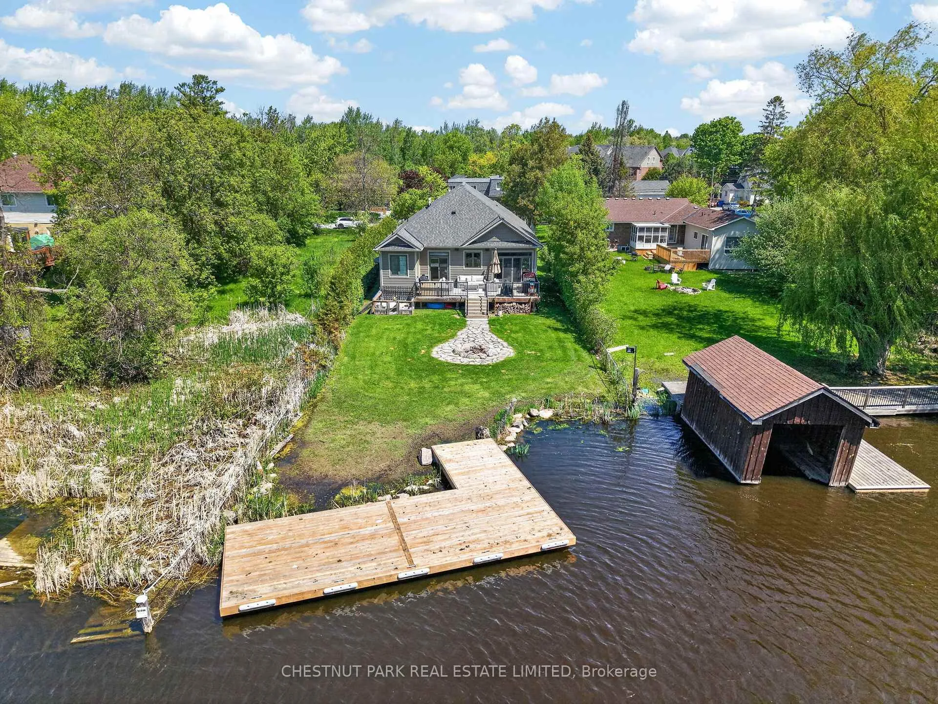 Photo 37 of 153 Riveredge Drive, Georgina, Keswick North — HOMEH
