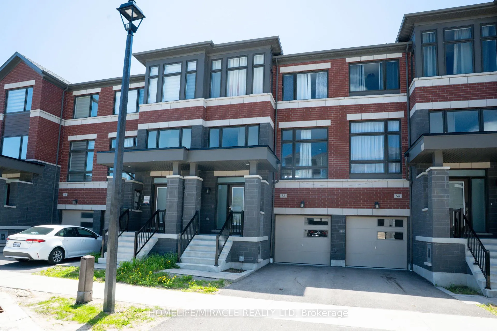 Photo 1 of 52 Douet Lane, Ajax, South East — HOMEH