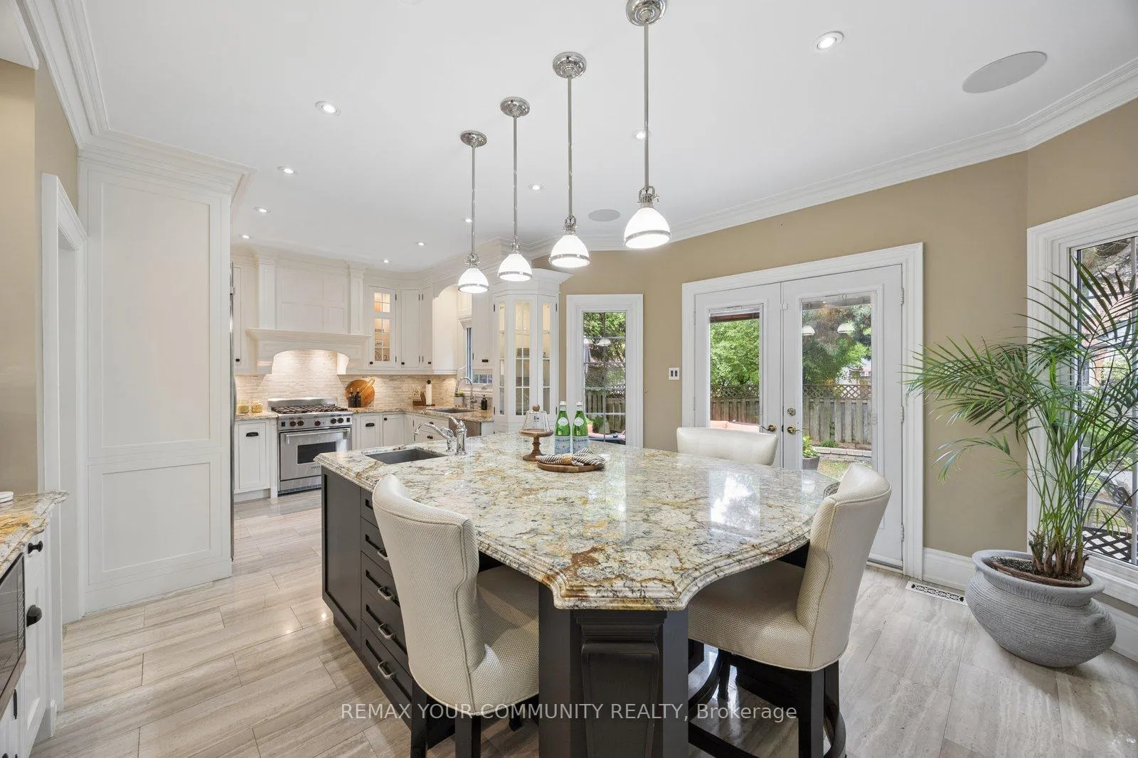 Photo 14 of 2 Riggs Court, Richmond Hill, Mill Pond — HOMEH