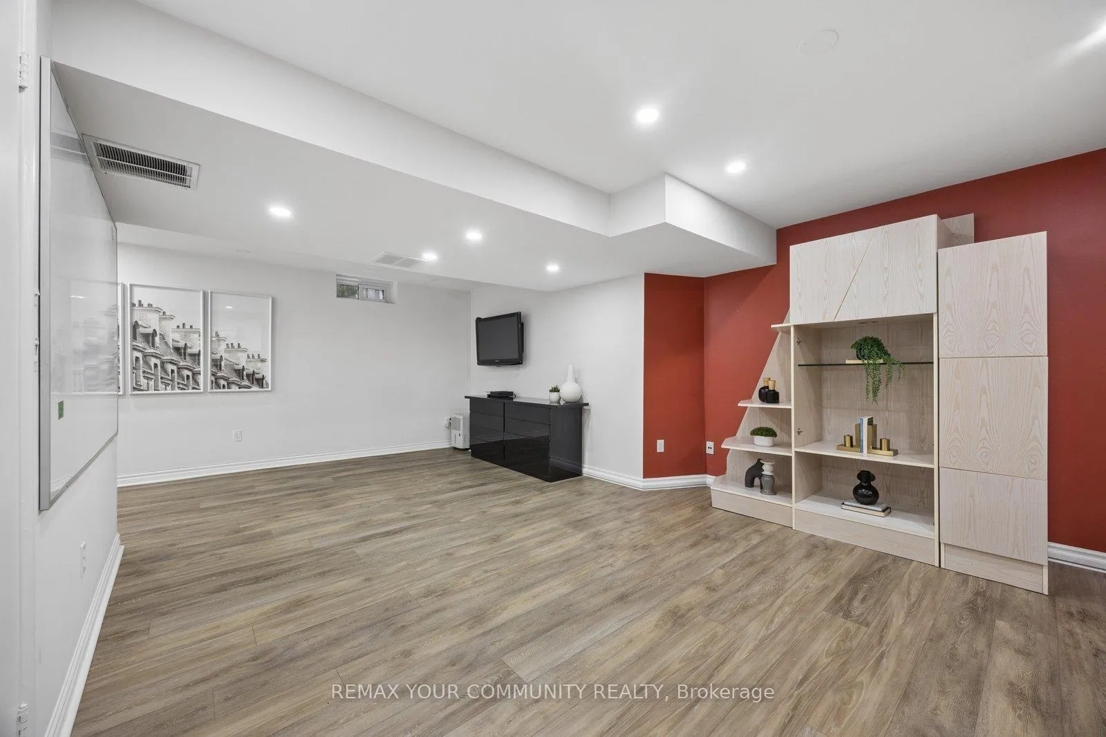 Photo 44 of 2 Riggs Court, Richmond Hill, Mill Pond — HOMEH