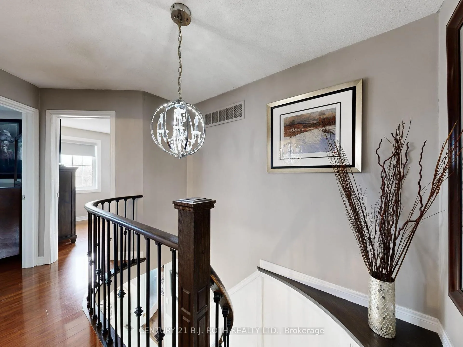 Photo 20 of 14 Round Leaf Court, Barrie, Holly — HOMEH