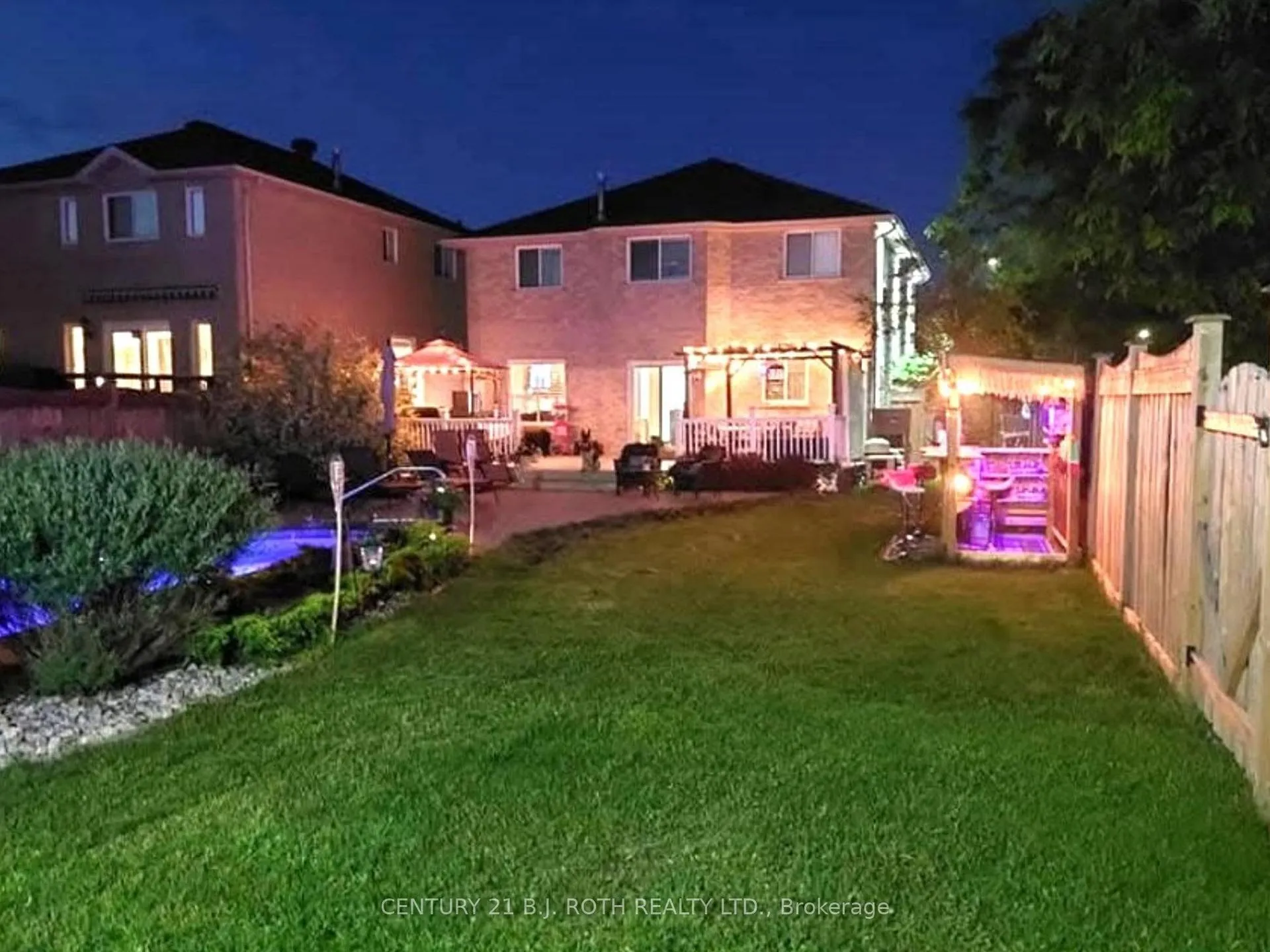 Photo 29 of 14 Round Leaf Court, Barrie, Holly — HOMEH