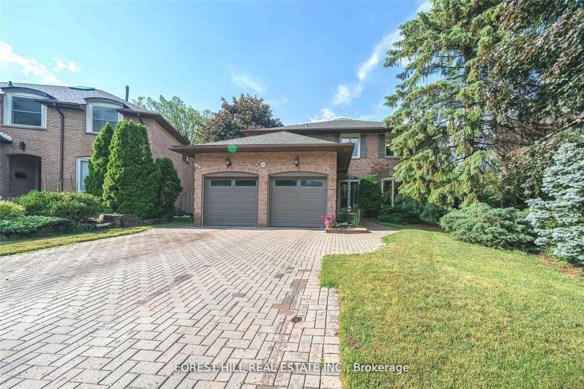 Photo 1 of 54 Pennock Crescent, Markham, Unionville — HOMEH