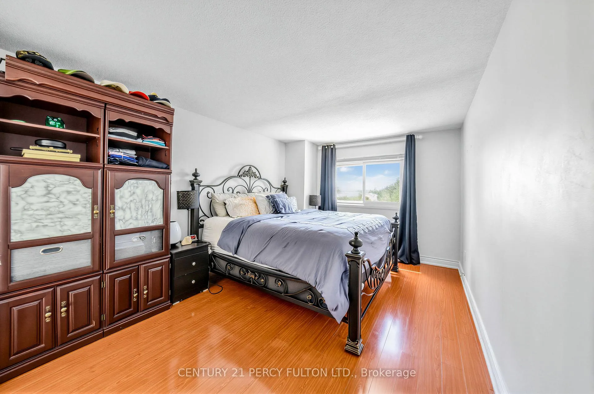 Photo 19 of 49 Croach Crescent, Scarborough, Agincourt North — HOMEH