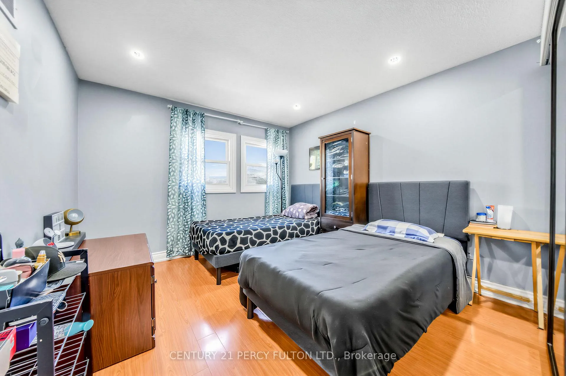 Photo 24 of 49 Croach Crescent, Scarborough, Agincourt North — HOMEH