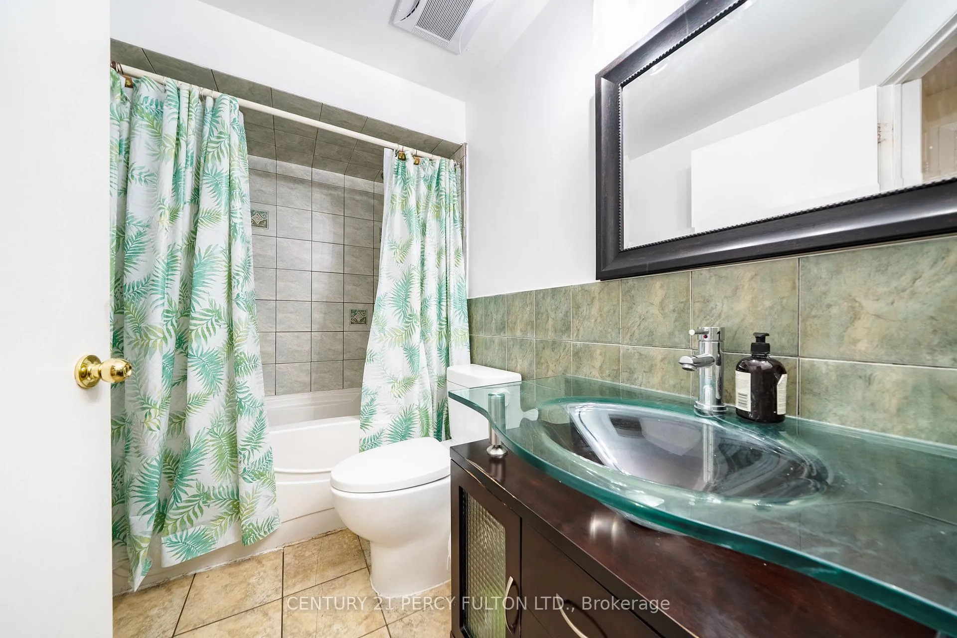 Photo 27 of 49 Croach Crescent, Scarborough, Agincourt North — HOMEH