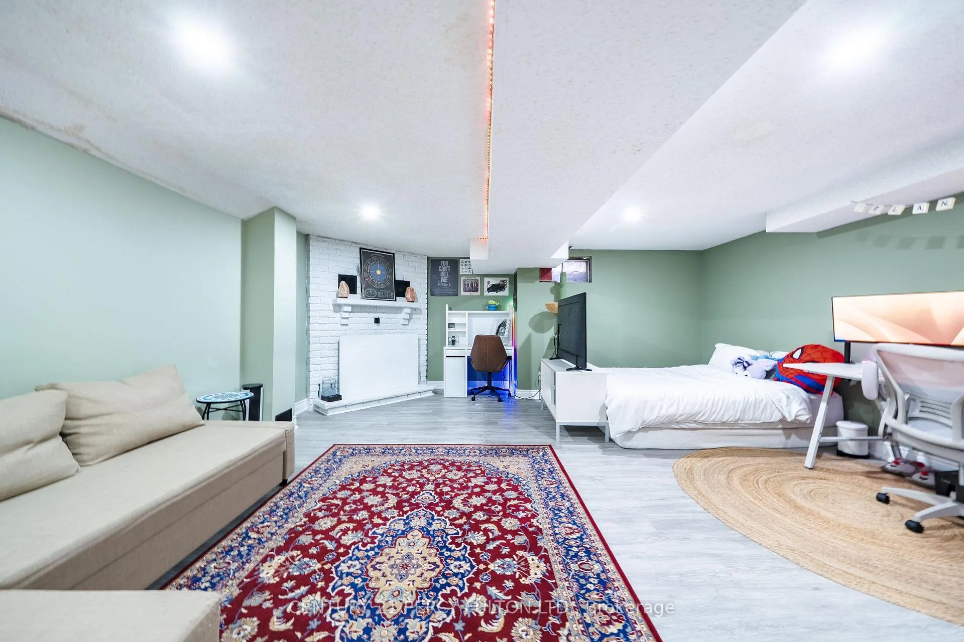 Photo 30 of 49 Croach Crescent, Scarborough, Agincourt North — HOMEH