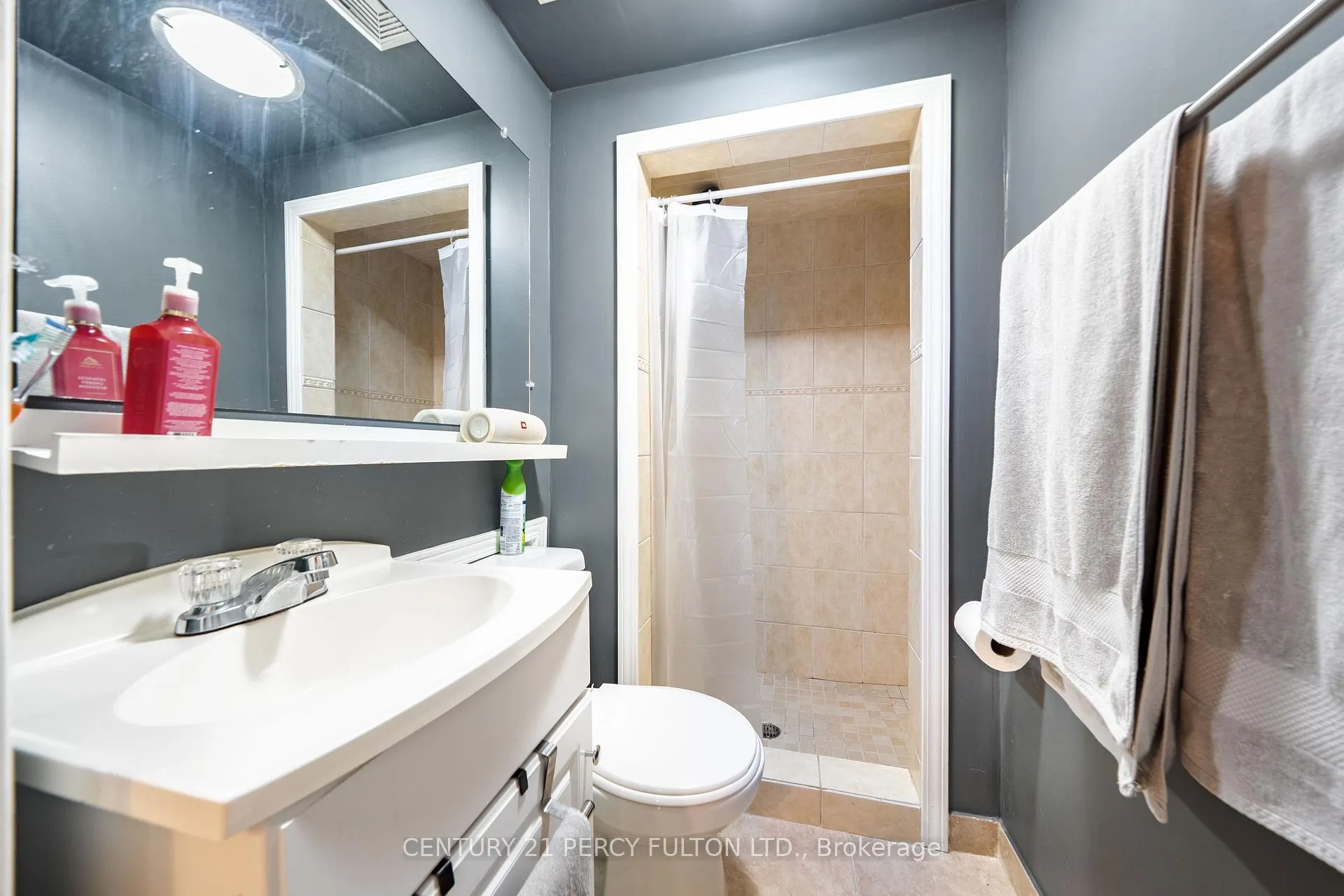 Photo 32 of 49 Croach Crescent, Scarborough, Agincourt North — HOMEH