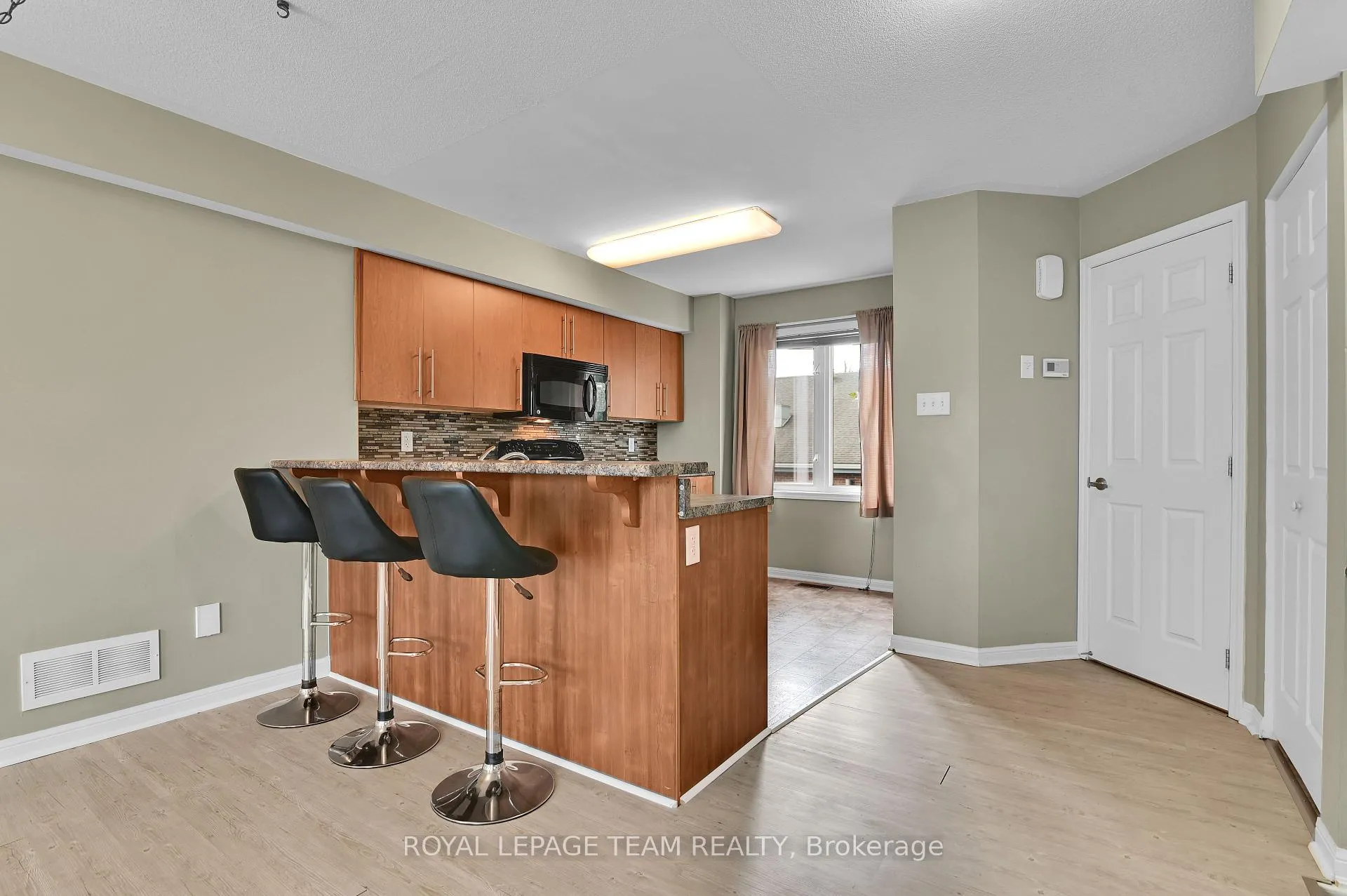 Photo 14 of 774 Sanibel Private, Ottawa, Westcliffe Estates — HOMEH