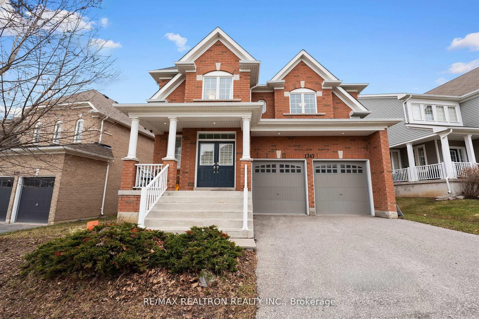 Photo 2 of 1747 Goldsmith Drive, Oshawa, Taunton — HOMEH