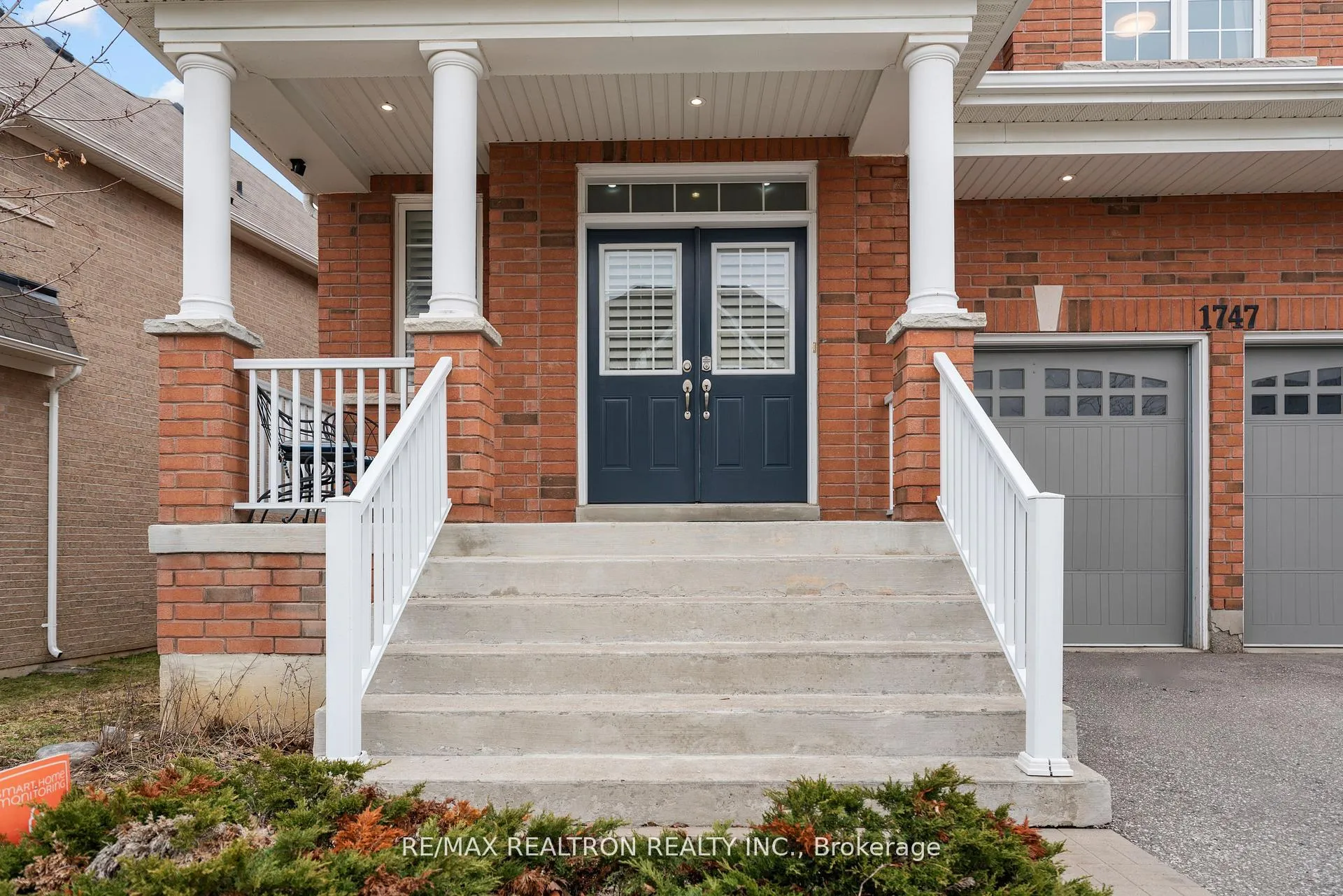 Photo 3 of 1747 Goldsmith Drive, Oshawa, Taunton — HOMEH