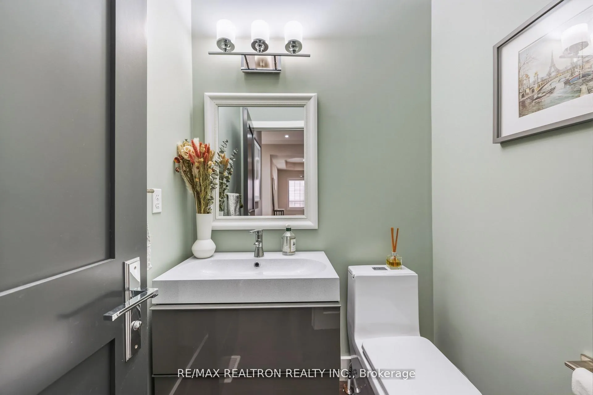 Photo 19 of 1747 Goldsmith Drive, Oshawa, Taunton — HOMEH