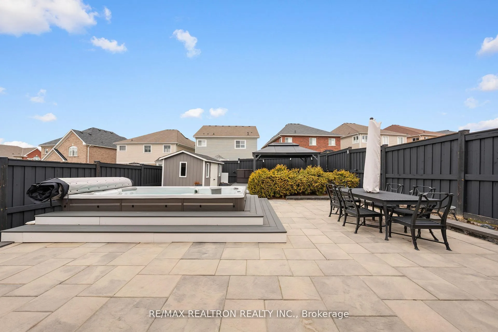 Photo 37 of 1747 Goldsmith Drive, Oshawa, Taunton — HOMEH