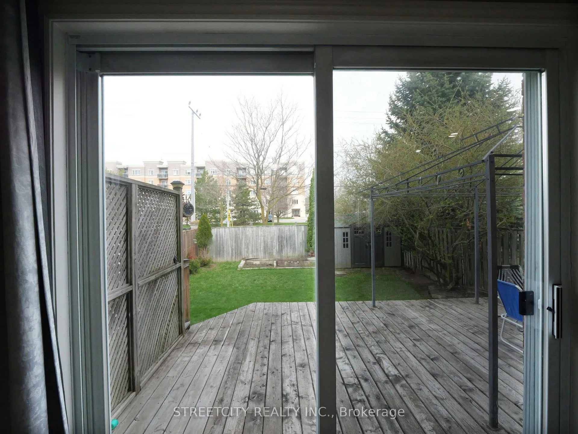 Photo 13 of 97 Gregory Crescent, Stratford — HOMEH