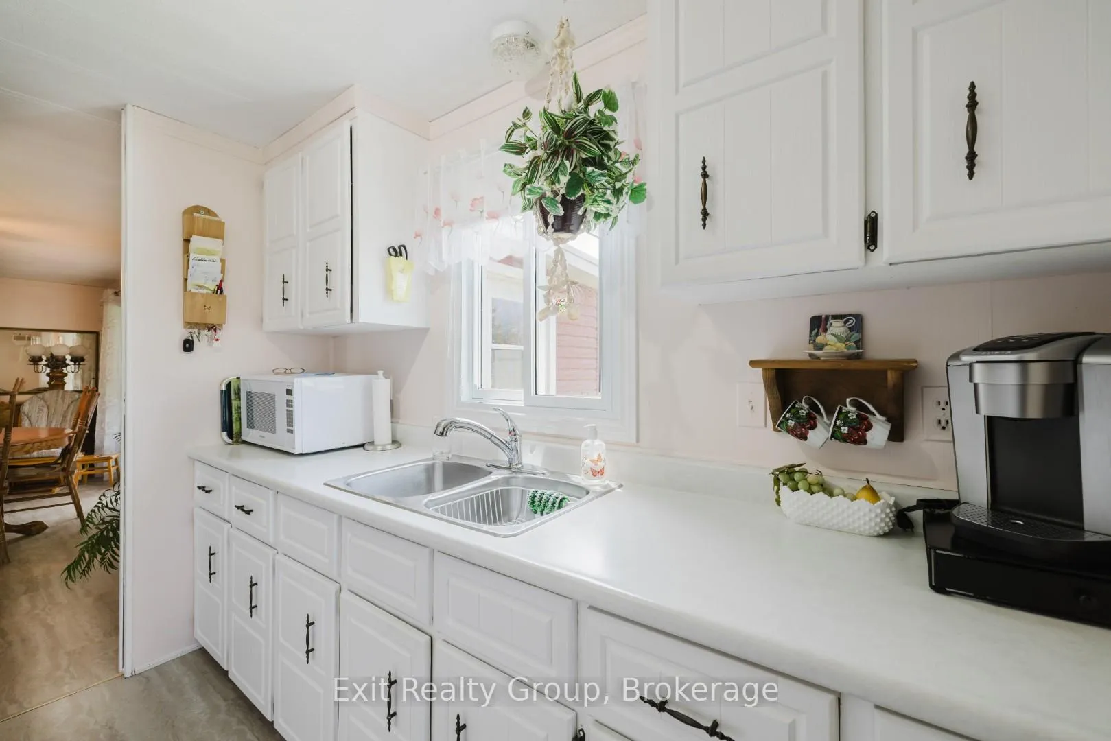 Photo 6 of Unit 172, 63 Whites Road, Quinte West, Sidney Ward — HOMEH