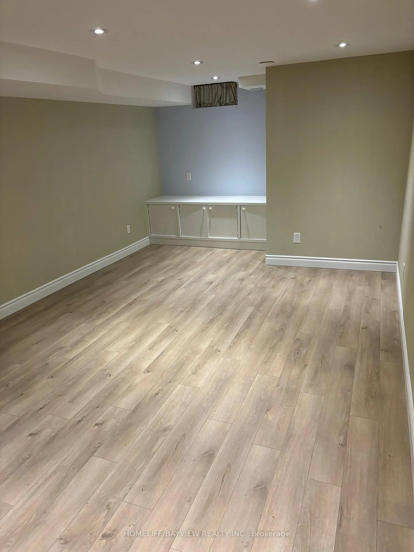 Photo 13 of 5241 Major Mackenzie Drive E, Markham, Berczy — HOMEH