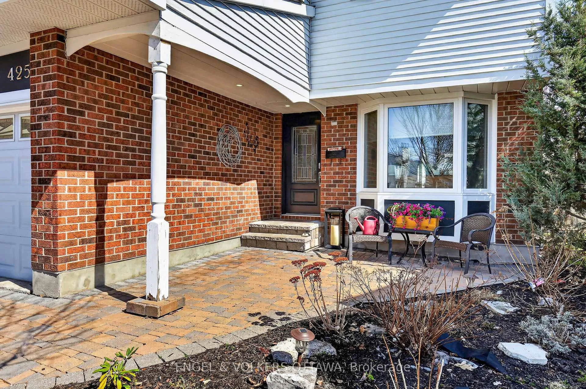Photo 3 of 425 Tanager Bay, Ottawa, Chatelaine Village — HOMEH