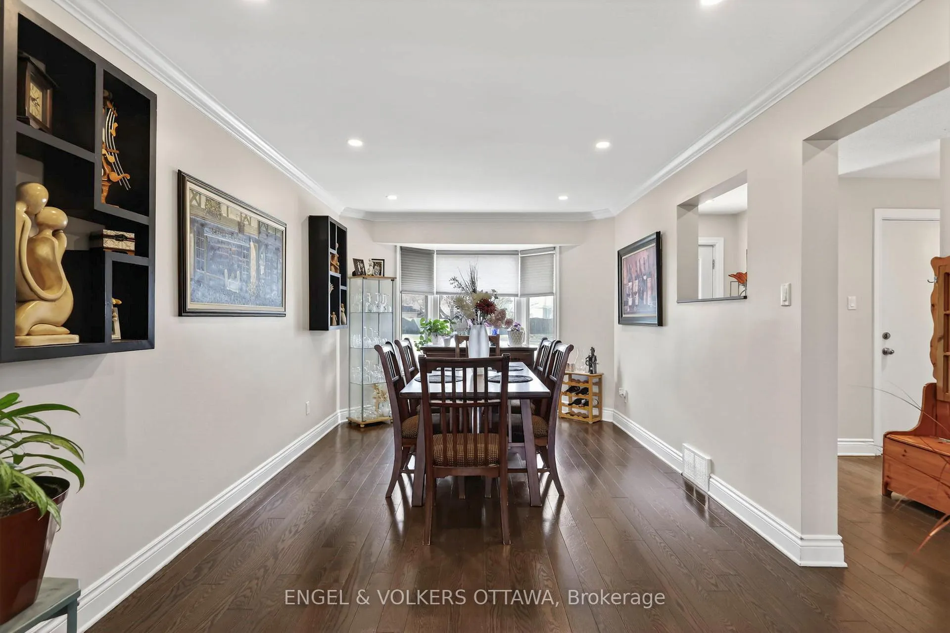 Photo 17 of 425 Tanager Bay, Ottawa, Chatelaine Village — HOMEH