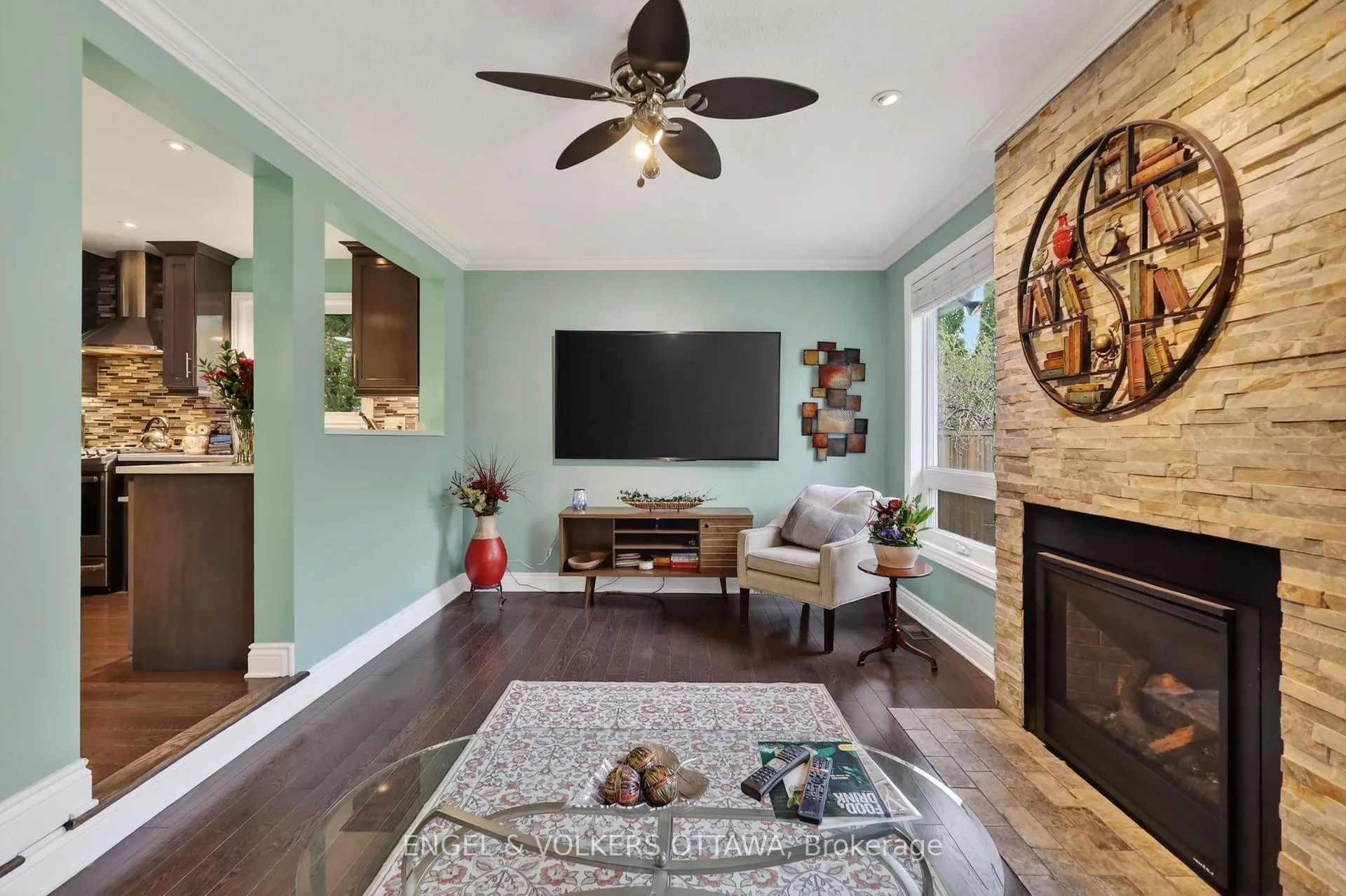 Photo 18 of 425 Tanager Bay, Ottawa, Chatelaine Village — HOMEH
