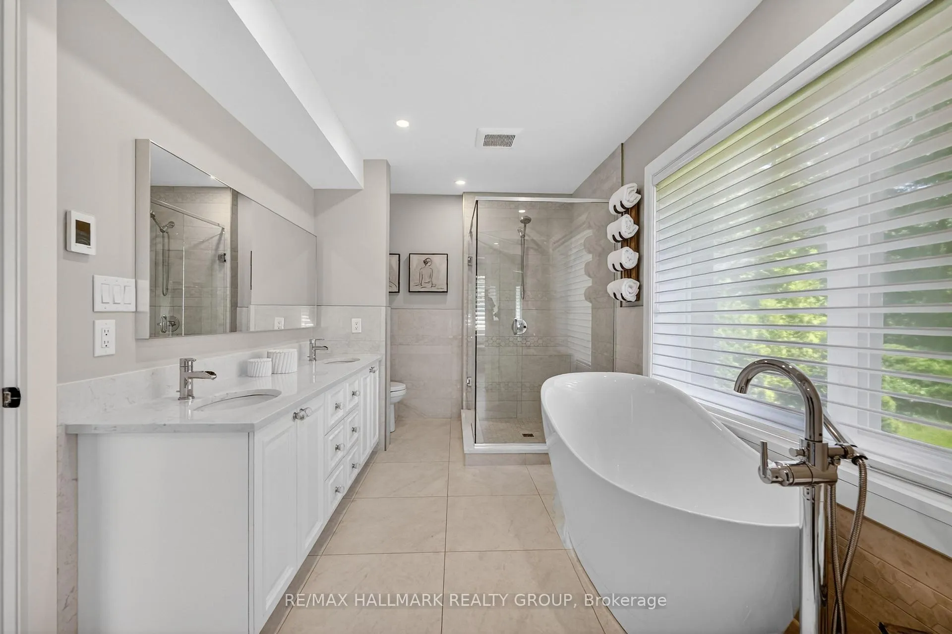 Photo 20 of 22 Cedar Road, Ottawa, Rothwell Heights — HOMEH