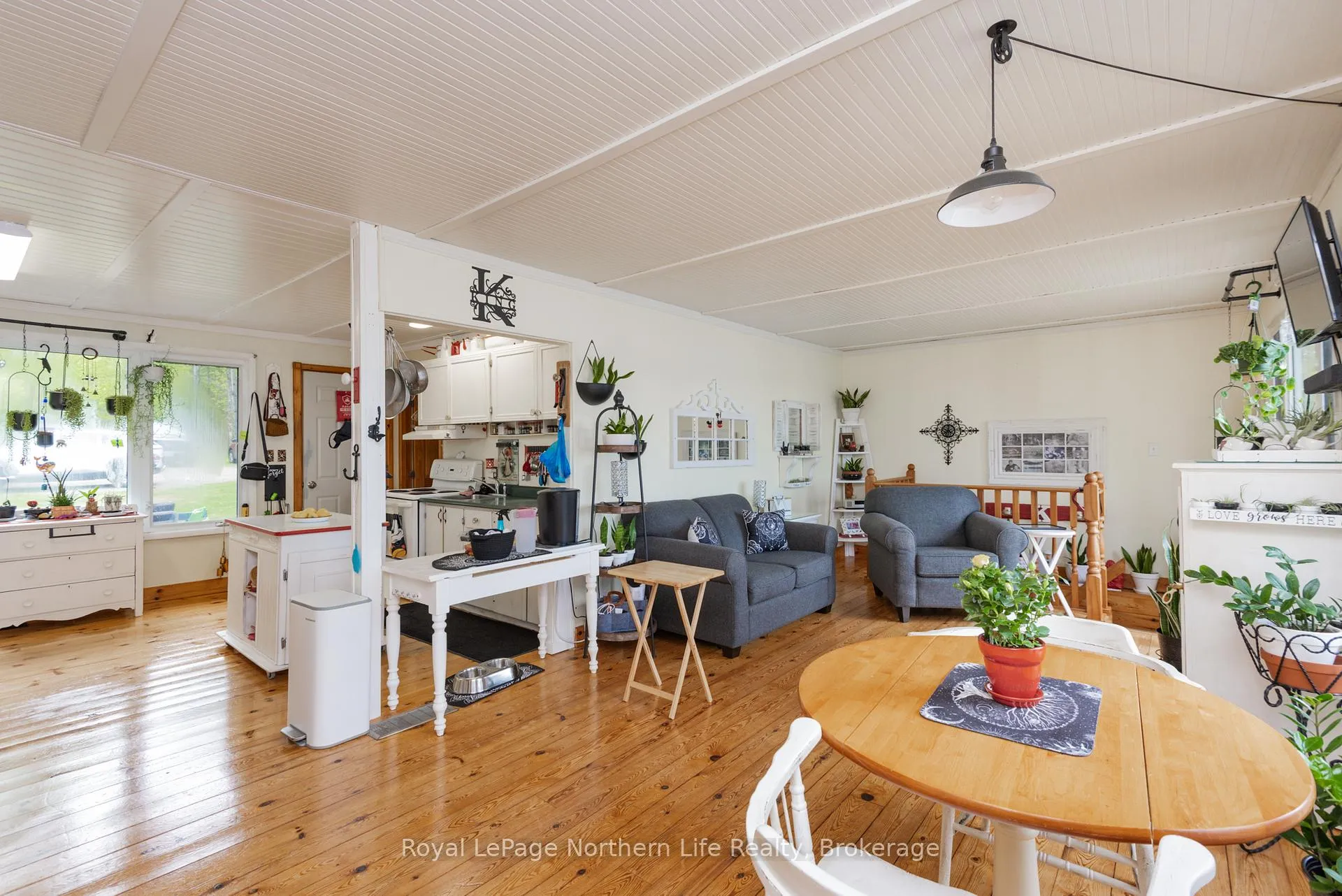 Photo 21 of 13 Macdonald Terrace, East Ferris — HOMEH