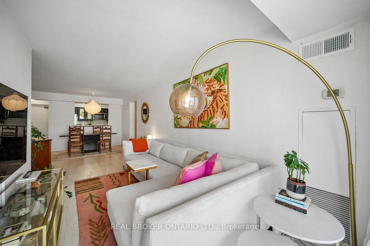 Photo 6 of Unit 503, 70 Mill Street, Toronto, Waterfront Communities — HOMEH