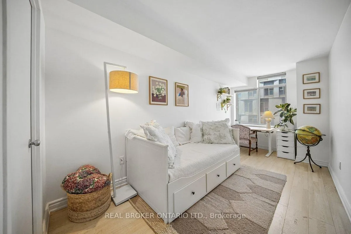 Photo 16 of Unit 503, 70 Mill Street, Toronto, Waterfront Communities — HOMEH