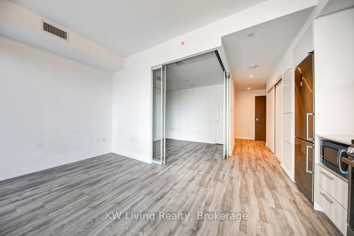 Photo 2 of Unit 921, 251 Jarvis Street, Toronto, Church-Yonge Corridor — HOMEH
