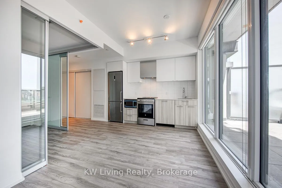 Photo 5 of Unit 921, 251 Jarvis Street, Toronto, Church-Yonge Corridor — HOMEH
